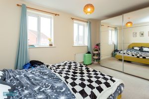 Bedroom- click for photo gallery